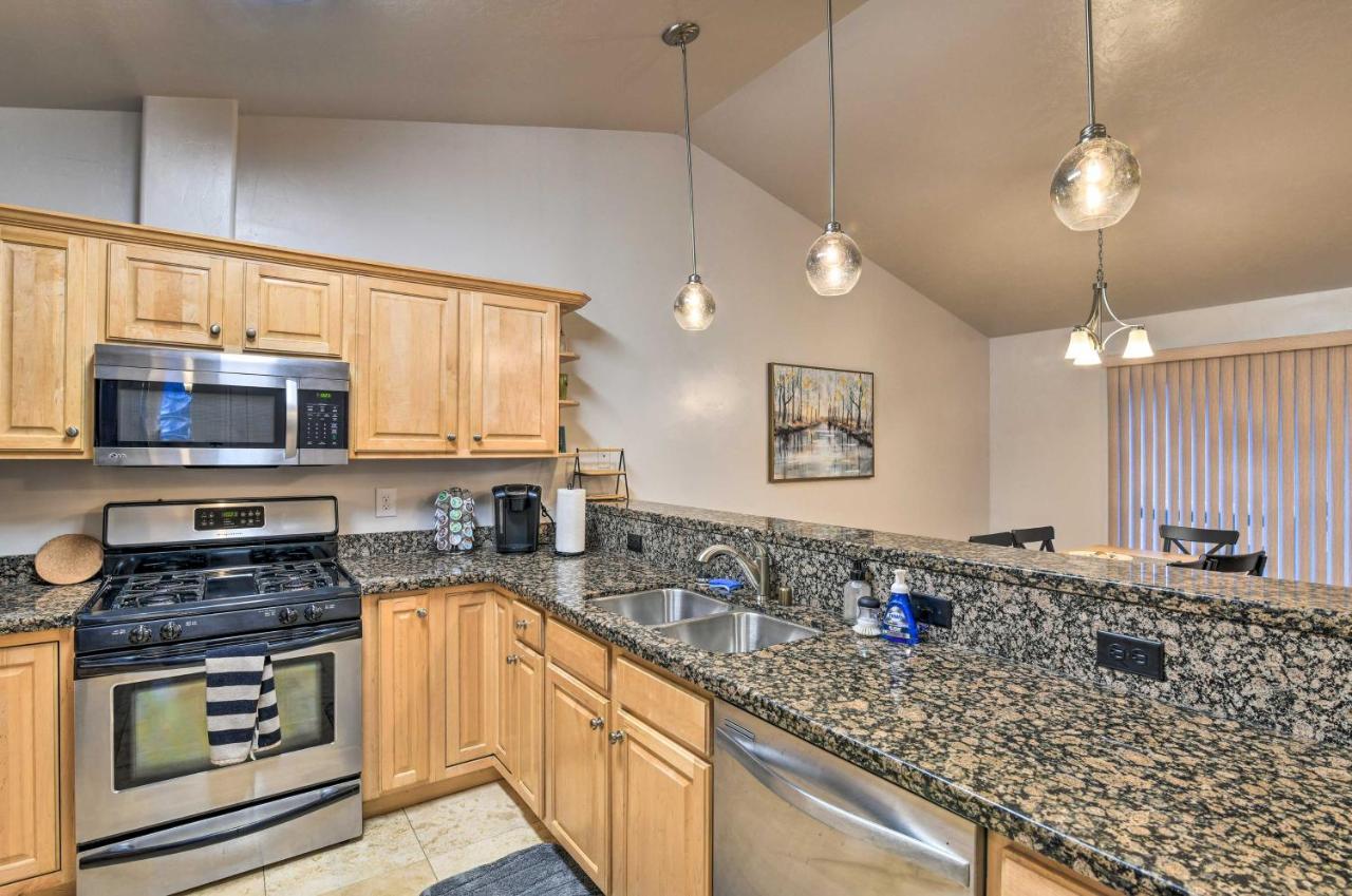 Cozy Anchorage Townhome Less Than Half Mile To Jewel Lake! Dış mekan fotoğraf