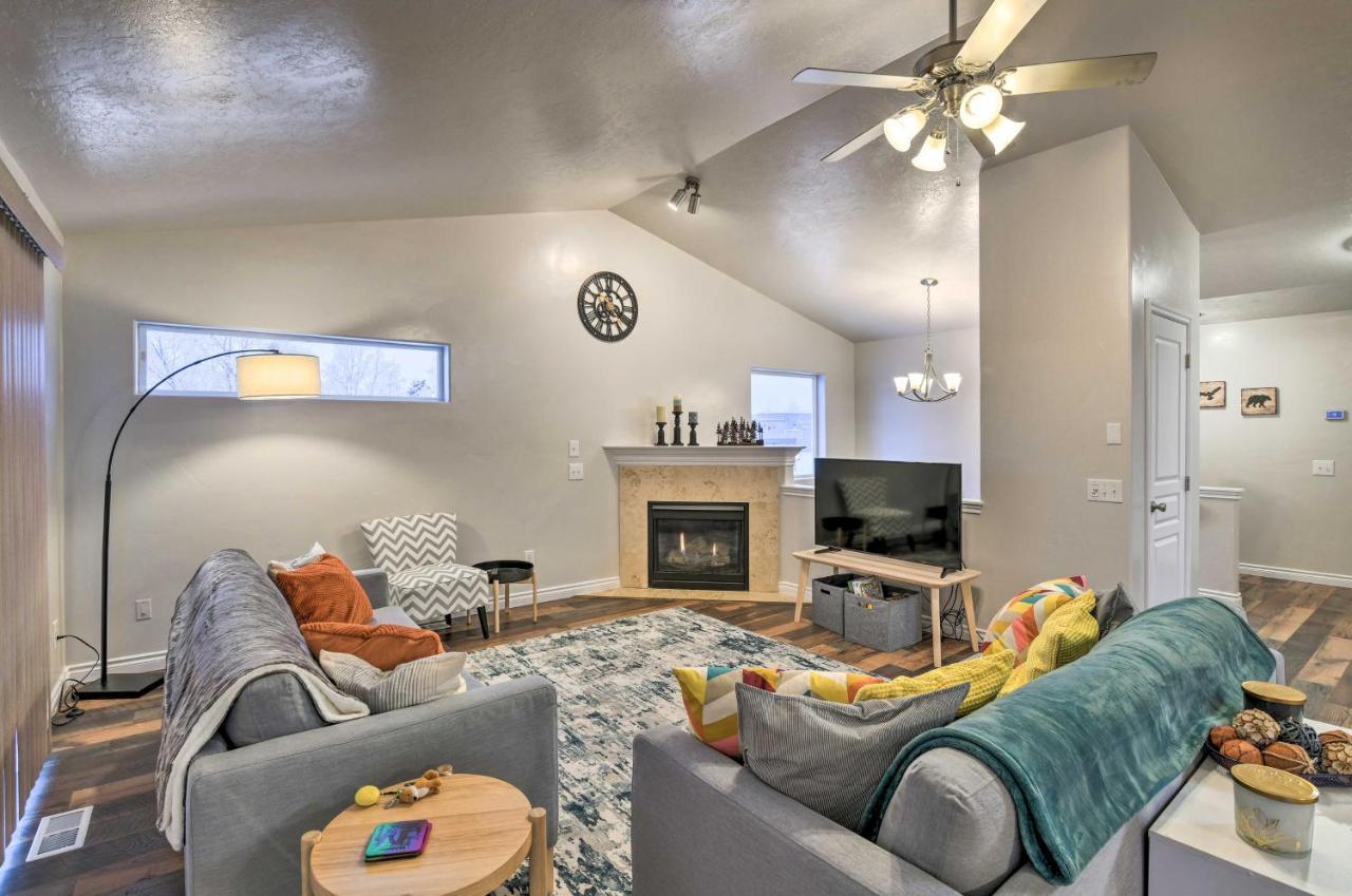 Cozy Anchorage Townhome Less Than Half Mile To Jewel Lake! Dış mekan fotoğraf