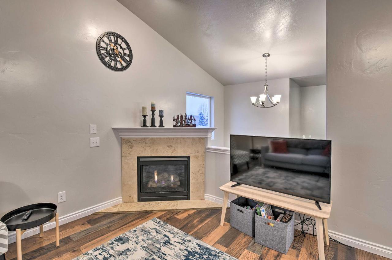 Cozy Anchorage Townhome Less Than Half Mile To Jewel Lake! Dış mekan fotoğraf
